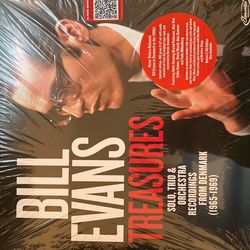 Bill Evans - Treasures (Solo, Trio & Orchestra Recordings from Denmark 1(contact info removed))