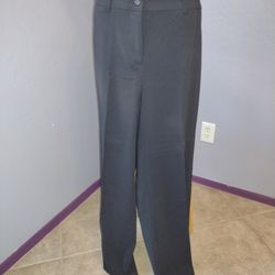 Black label by Chico's black dress slacks size 1R(medium) with narrow open front pockets 