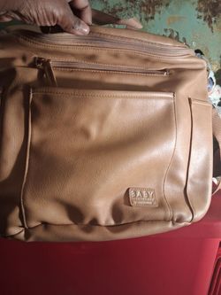 Medium size faux leather tulip tote bag