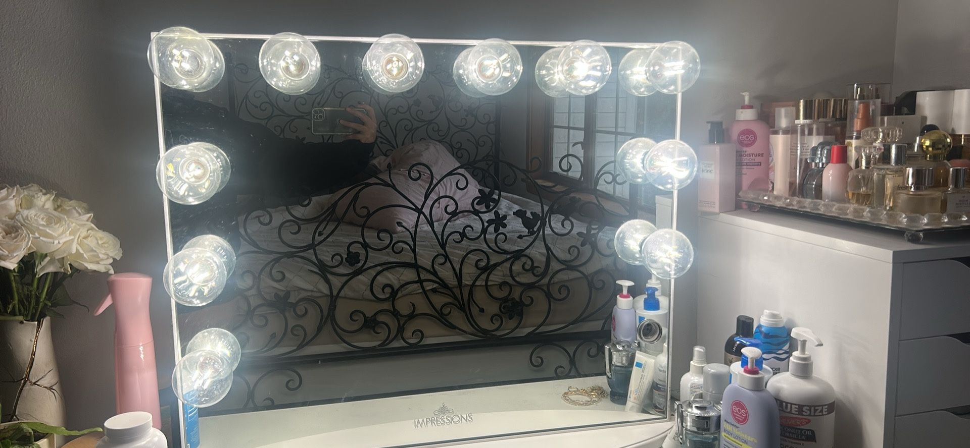 Impressions Vanity