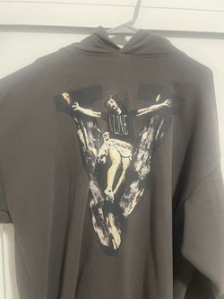 Hoodies / Sneakers 