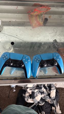 PS5 DualSense Controllers Blue – Lot of 2