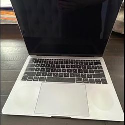 MacBook Pro 2017 – Not Powering On – Removed Apple ID – For Repair or Parts