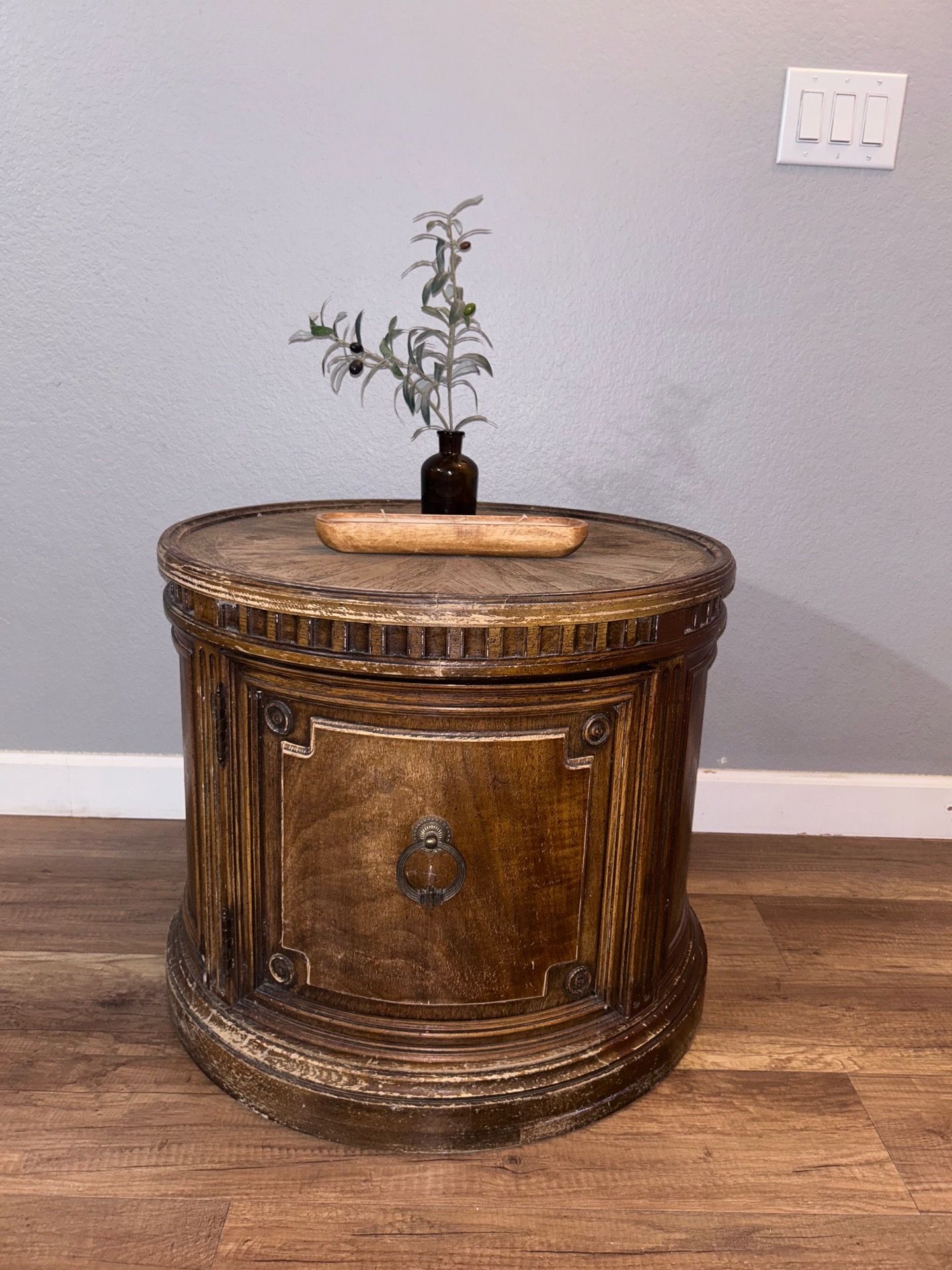 Round Wood Accent Table with Storage Cabinet โ Rustic Traditional Style