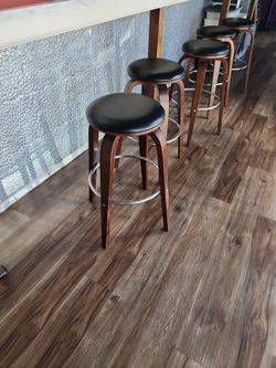 5 X Stools