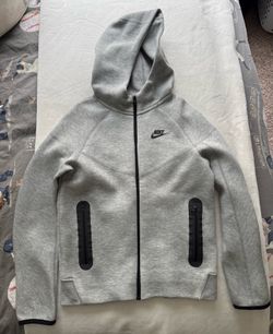 Nike Tech Hoodie,Jordan hoodie, Nike Tshirt