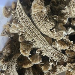 Beautiful TASSEL  Trim  (3 Yards)