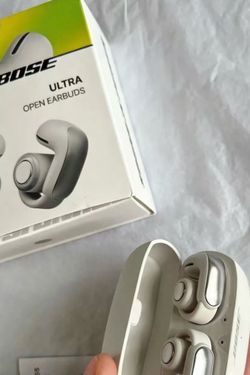 Bose earphone