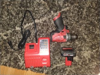 Milwaukee 12vlt hammer drill /driver