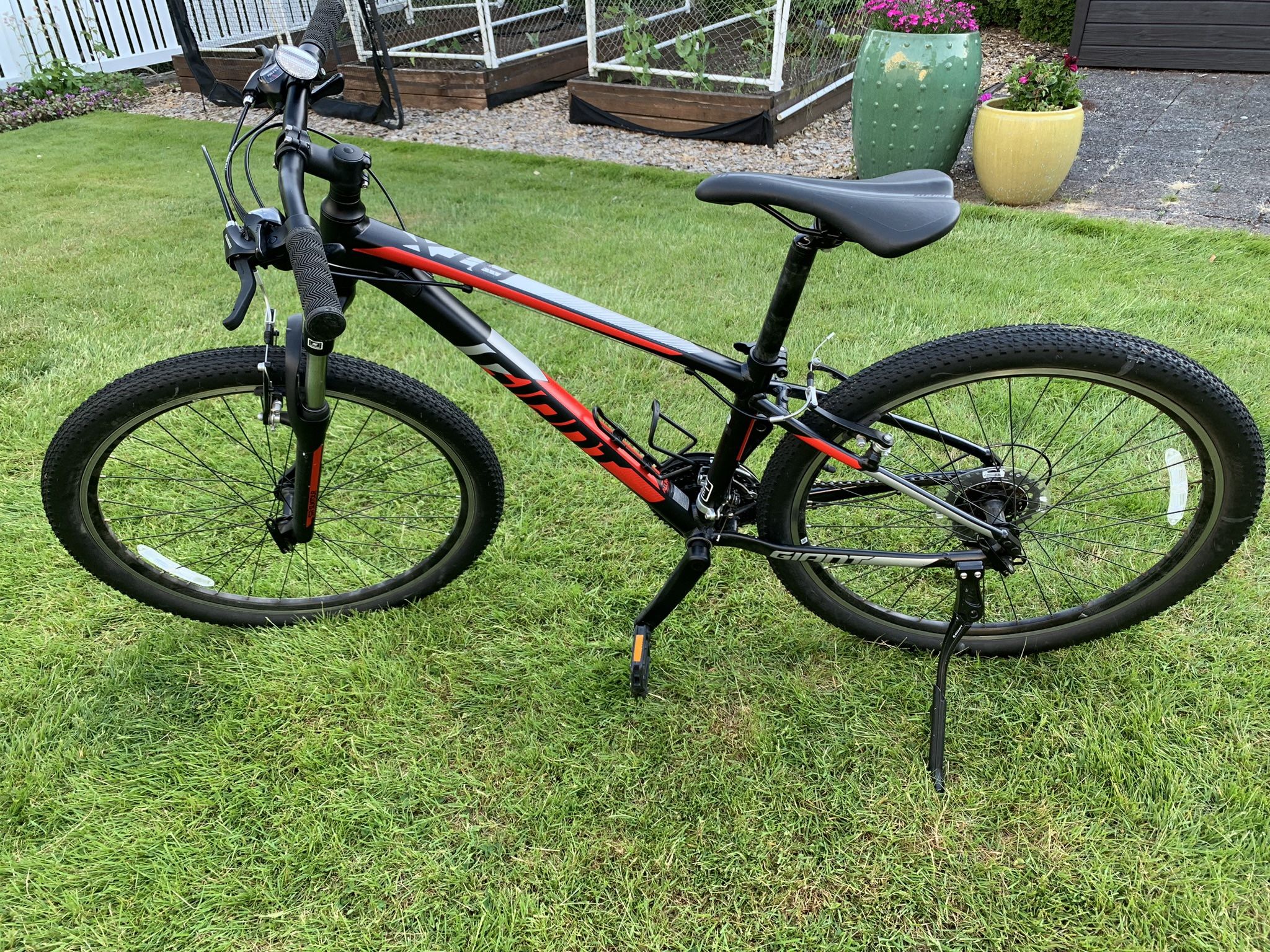 Giant ATX 3 Mountain Bike - Sz XXS