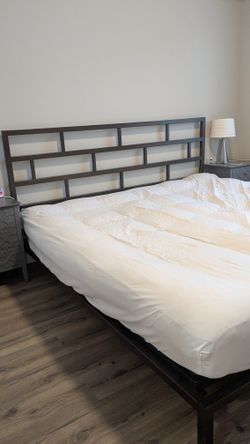 Crate & Barrel King Size Frame 