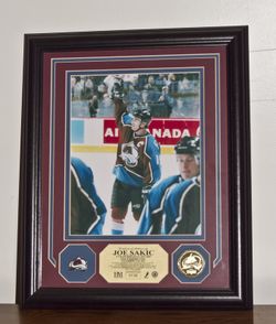 Colorado Avalanche or Avs, Joe Sakic 500th goal Commemorative Photomint.
