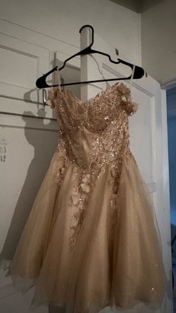 Quince Dama Dresses