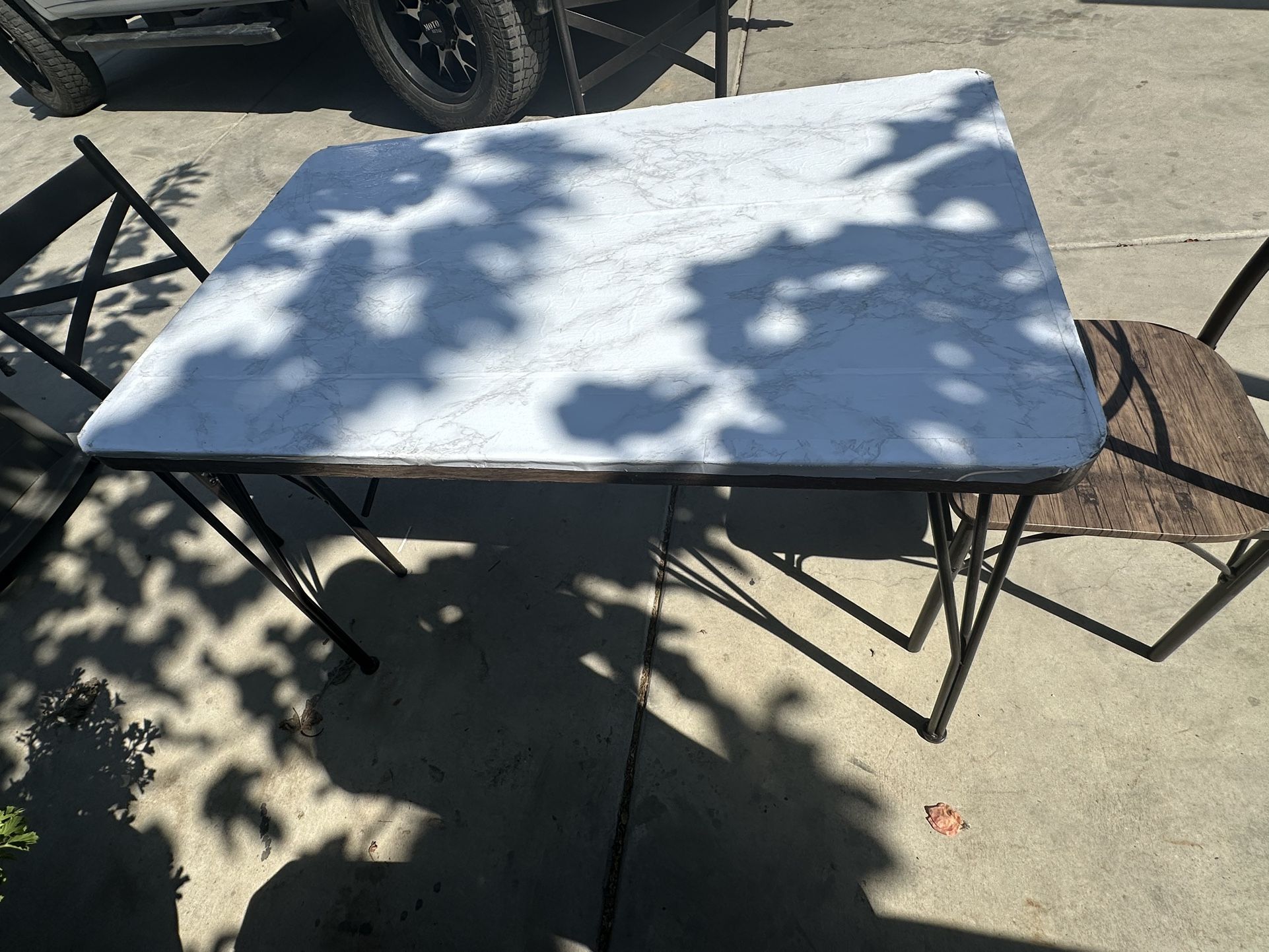 Dinning Table