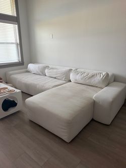White Sectional Sofa with Chaise