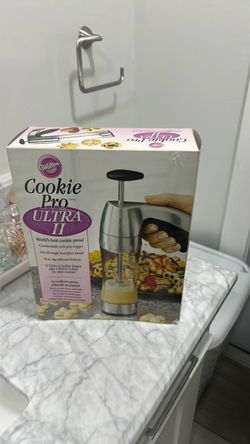 Wilton Cookie Pro Ultra II Cookie Press