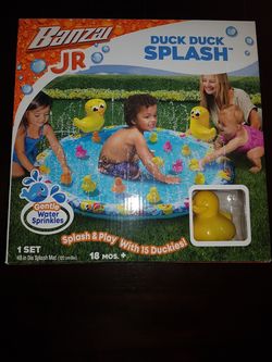 DUCK DUCK SPLASH With 15 Duckies