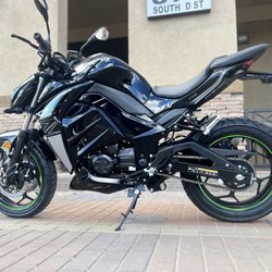 250 Cc Motorcycle