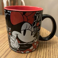 Disney Coffee Mug Collectible Minnie Mouse Mug Cute Red Black Dots Rockin Hot