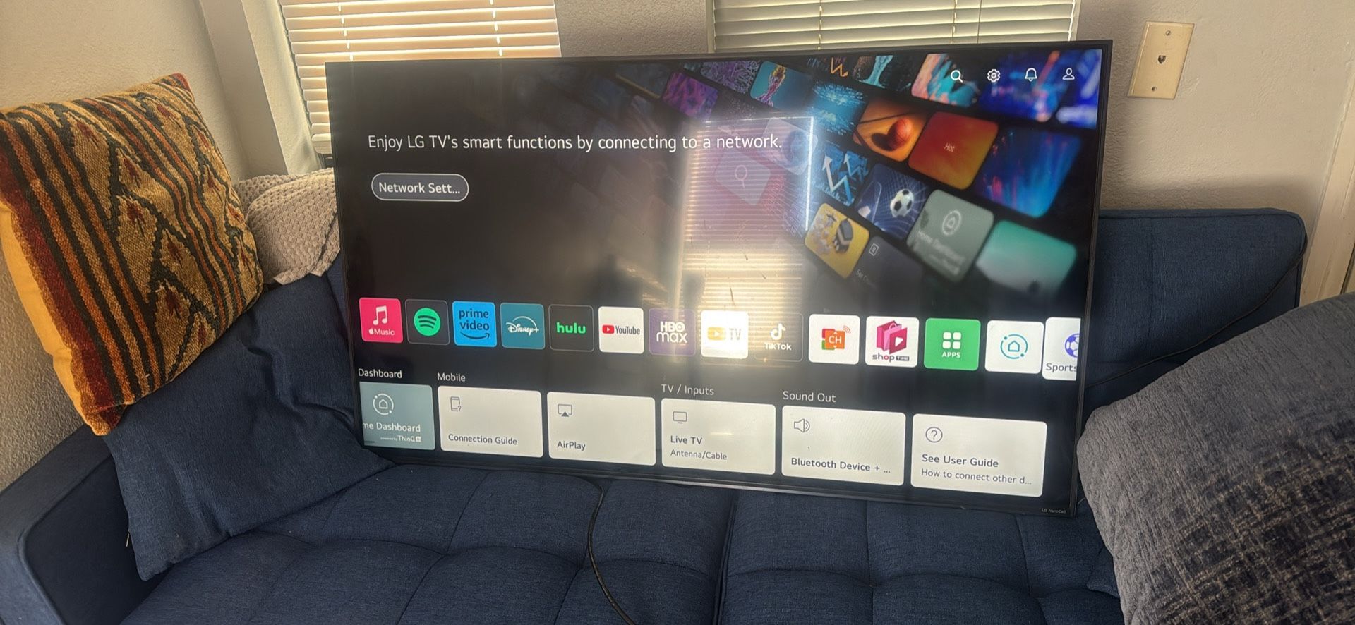 45 Inch LG ThinQ Smart Tv