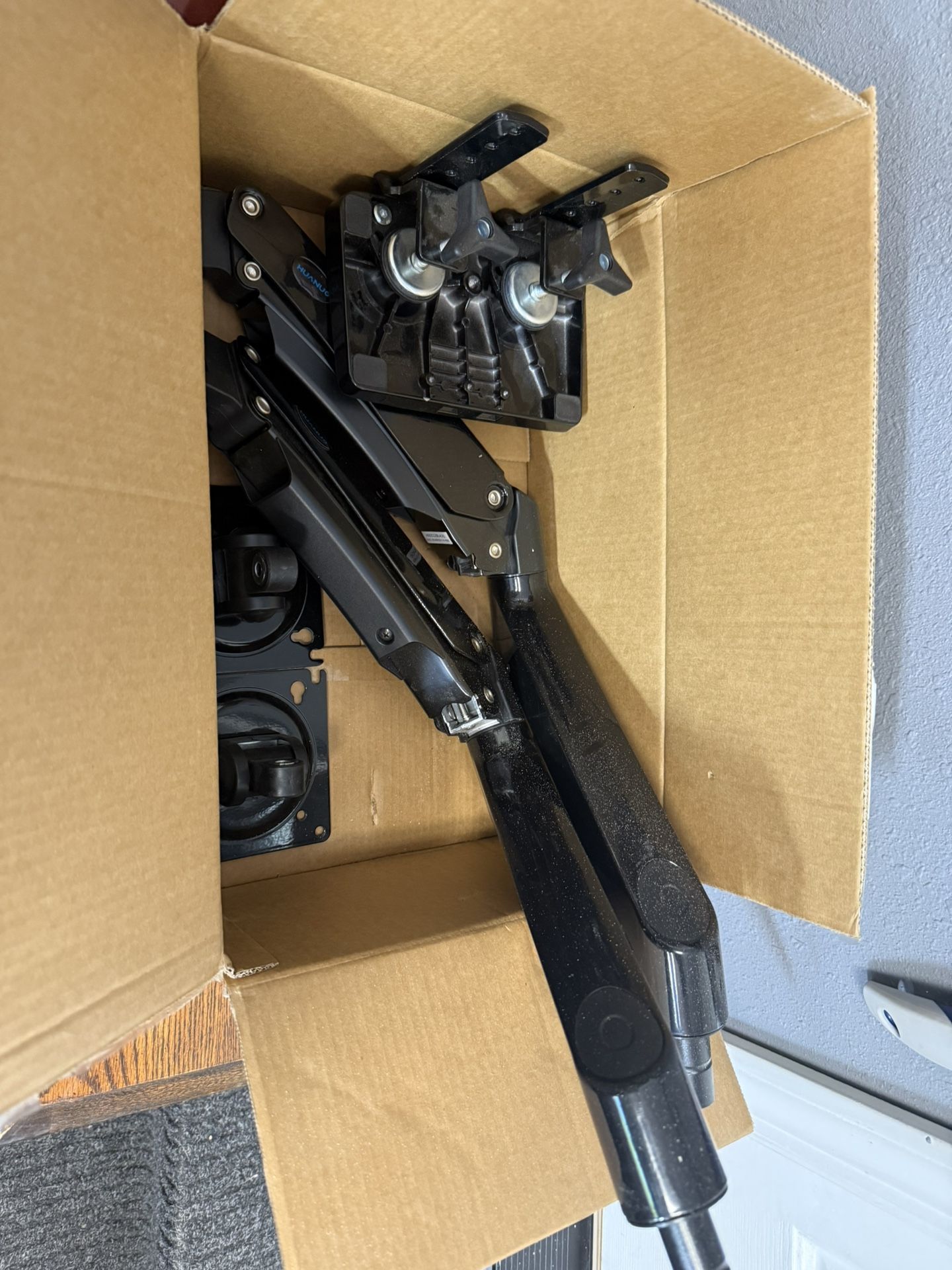 Huanuo Dual Monitor Mount