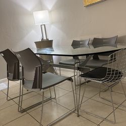 Dining room 6 stalls