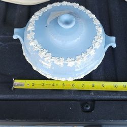 Wedgewood (Vegetable Server?) With Lid