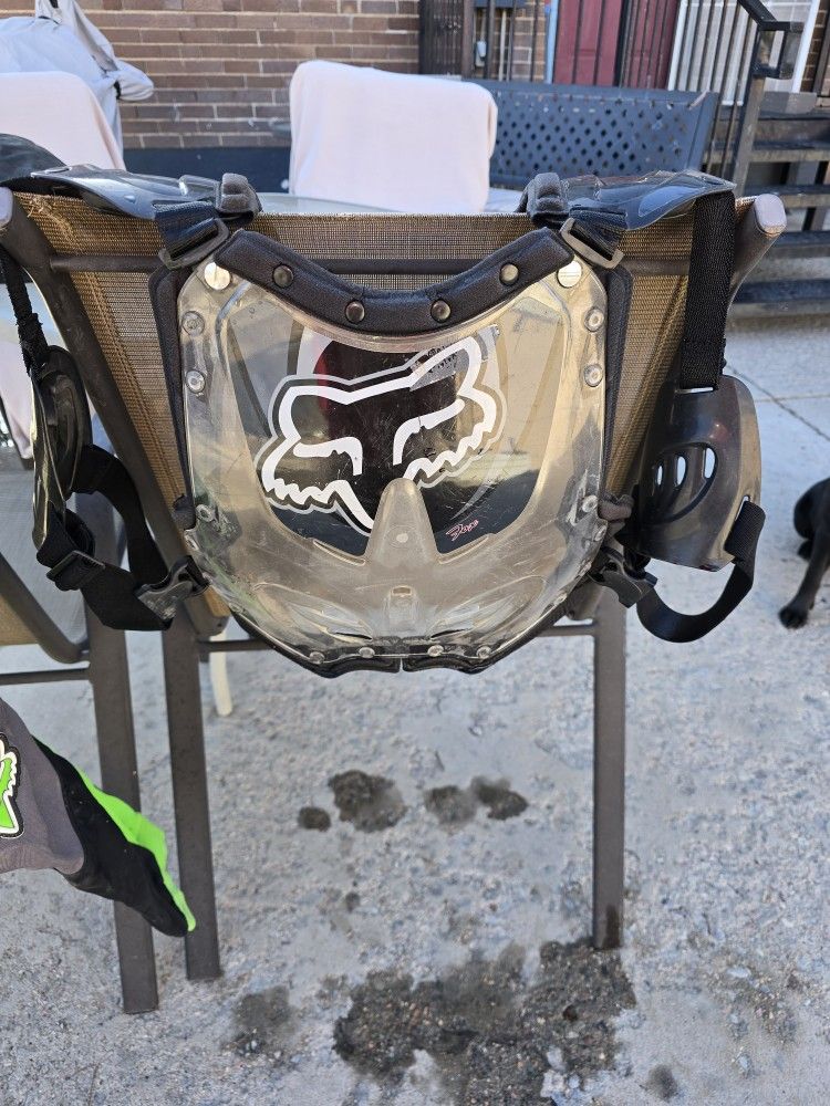 Fox Racing Female Chest Protector And Riding Pants