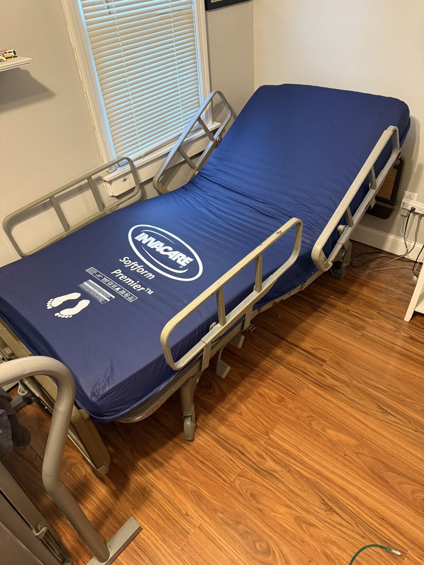 Hospital bed ***FREE***