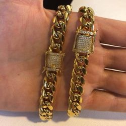 12MM Cuban Link Set 14k Gold Plated Doesn't Loses Color 