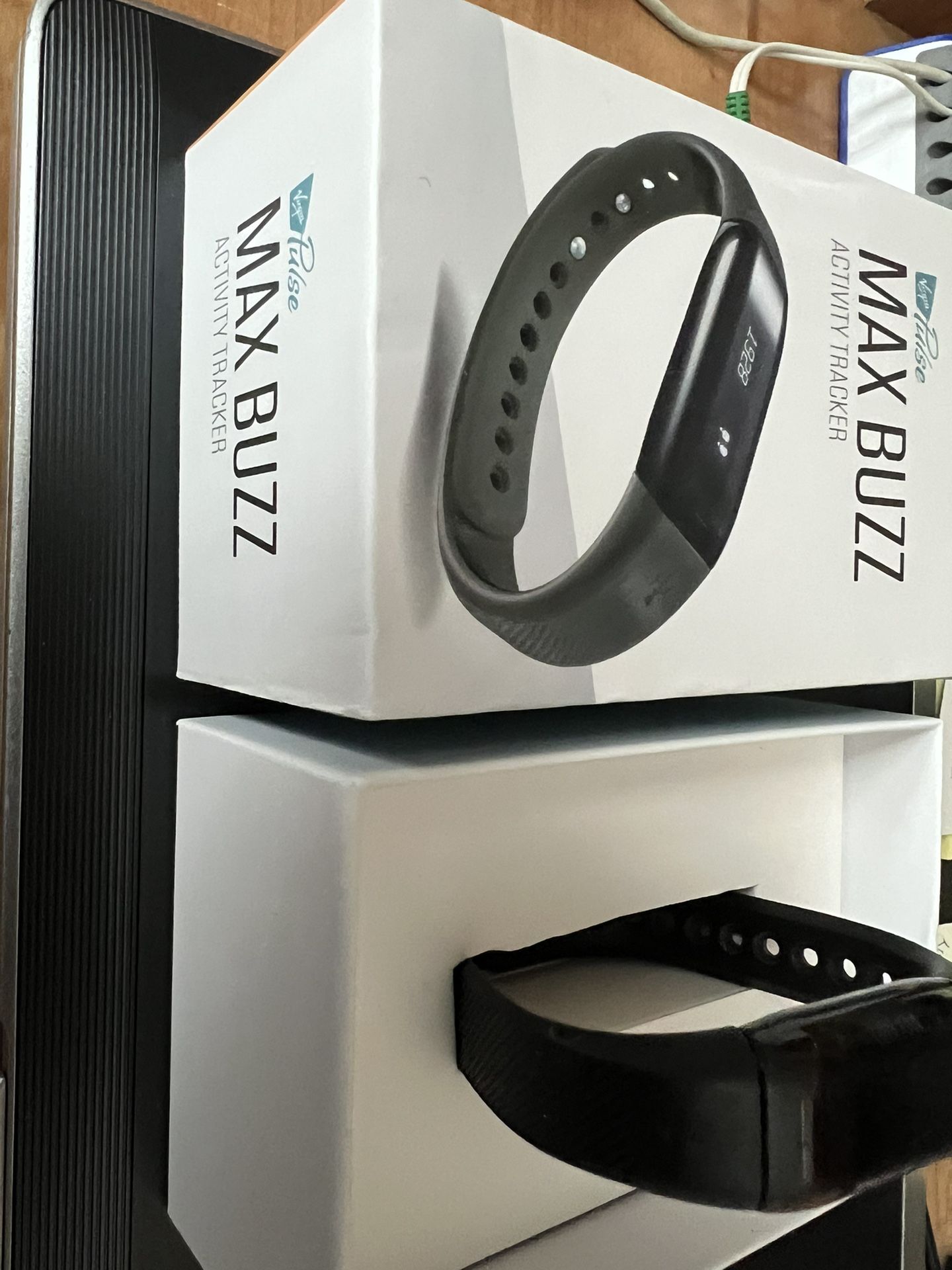 Max Buzz Watch