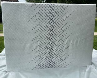 Nectar Luxe Memory Foam Queen - $425 (Retail: $1,249)