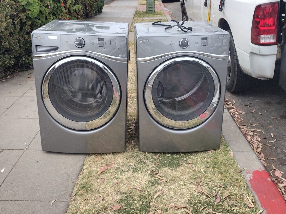 Whirlpool Washer And Gas Dryer