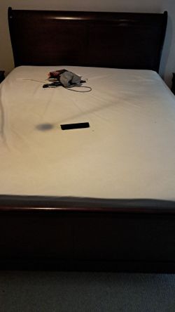 Queen size used bed