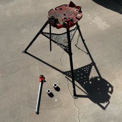 Ridgid pipe threader and tristand