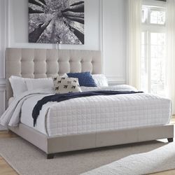 Ashley Furniture Queen Size Bed Frame