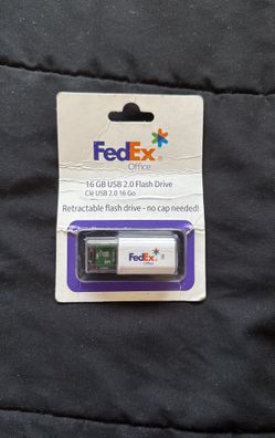 16 GB USB 2.0 Flash Drive Retractable