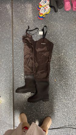 Fishing hip waders