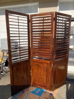 Expressing Plantation Shuttered Room divider