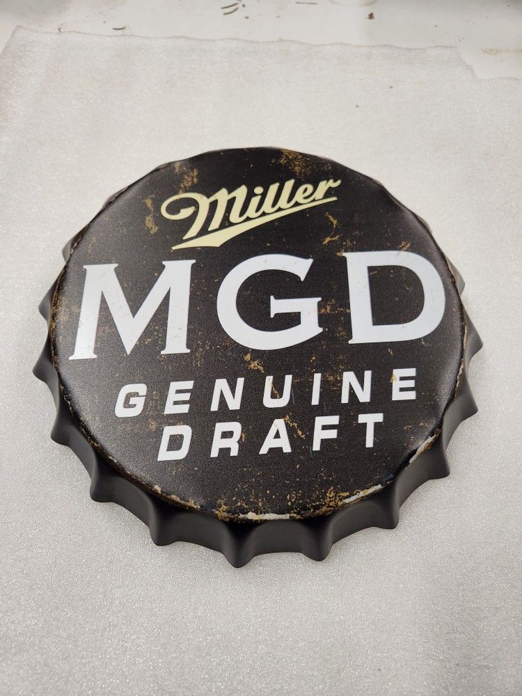 Miller Beer MGD Bar Bottle Cap Metal Sign