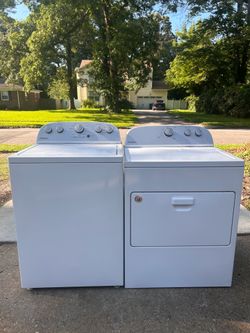 Whirlpool super capacity washer and dryer set