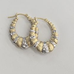 10kt Real Gold Two Tone Shrimp Style Earring 