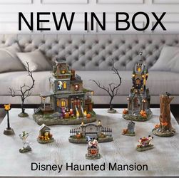 Disney Mikey Mouse Haunted Mansion Set Musical and Light up