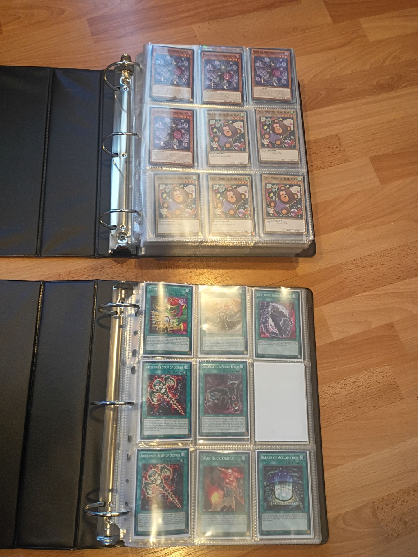 Yugioh Huge Card lot COMMONS Binders
