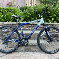 Trek 3700 Bike