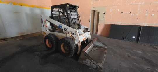 Bobcat 853