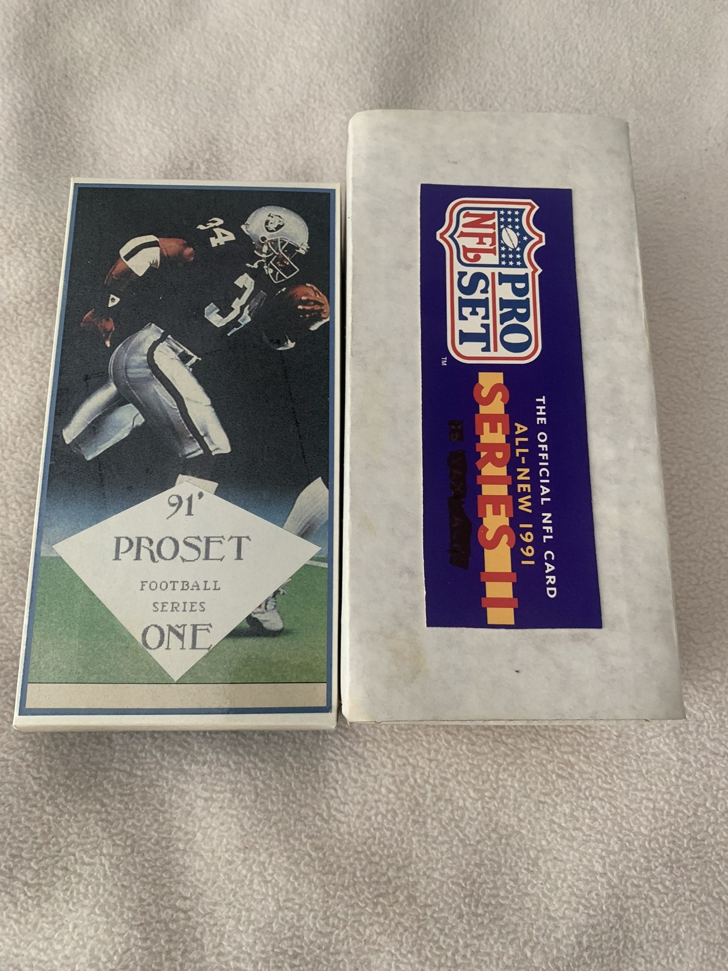 1991 Pro Set Football Card Set 1-812 including World League