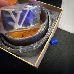 Louis Vuitton Belt, Black Edition W/Bronze Logo Buckle.