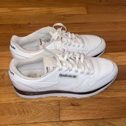 Reebok Classics Size 12  White And Chrome 