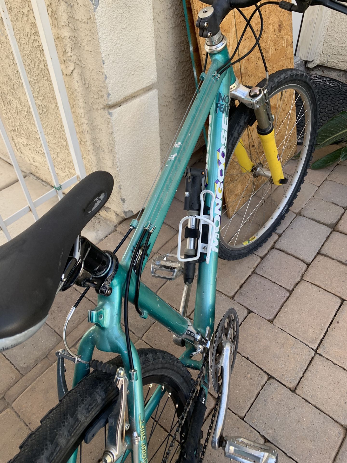 IBOC Comp Sx 21 Speed Mongoose Mountain Bike 26”